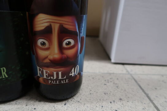 Ca. 18 flasker. ass. Humør bryggeriet special øl 