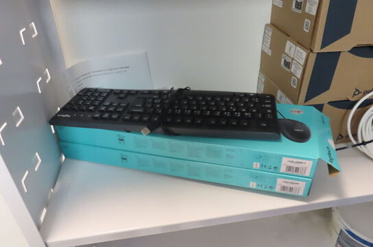 Reol med indhold mv.