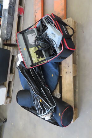 LED lampe APUTURE samt tilbehør