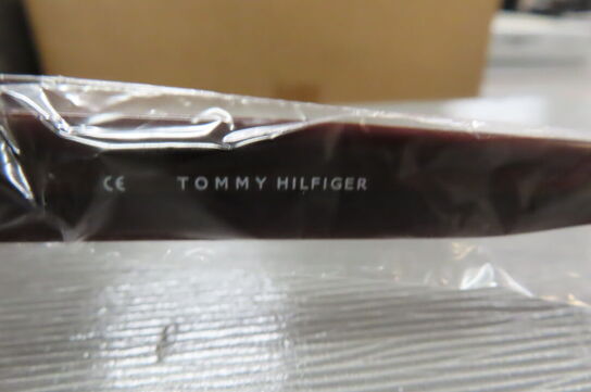 Solbrille TOMMY HILFIGER, TH7293 GLD-34