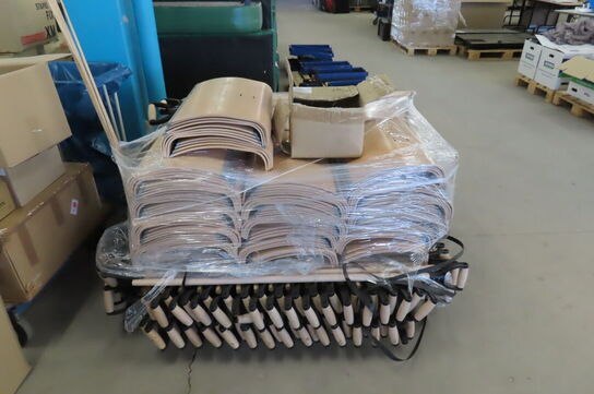 Palle med sneskovle (Usamlet)