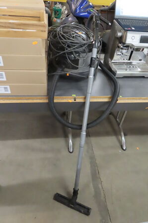 Støvsuger NILFISK GD930