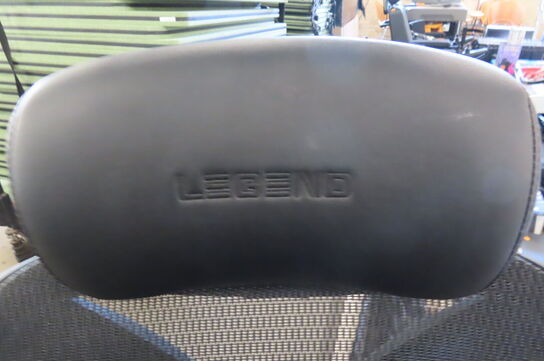 Kontorstol LEGEND samt trådløst tastatur LOGI