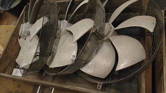 3x blæser udsugning ø70cm