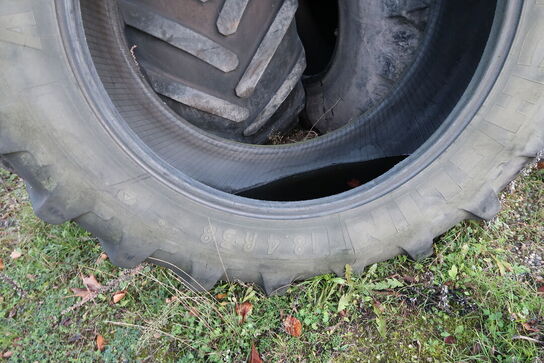 4 stk. traktordæk bl.a. MICHELIN 18.4R38