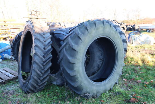 4 stk. traktordæk bl.a. MICHELIN 18.4R38