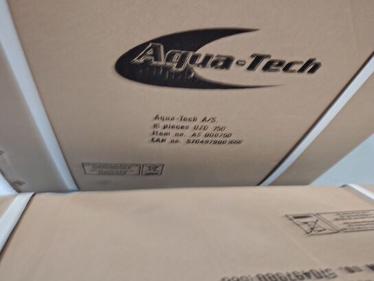 16 stk. Springvandspumpe. 