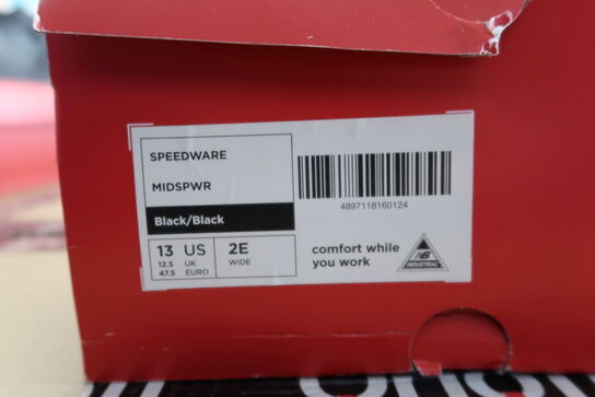 Sikkerhedssko Str. 47½ NEW BALANCE Model: Speedware