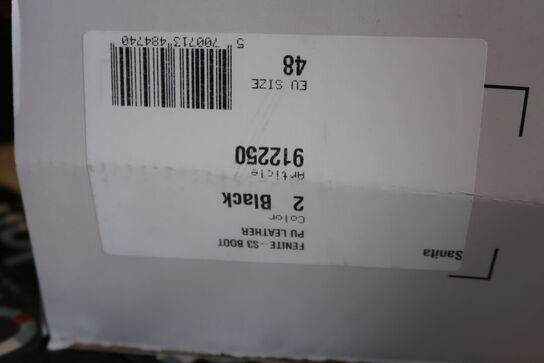 Sikkerhedssko Str. 48 SANITA Model: Fenite S3-46