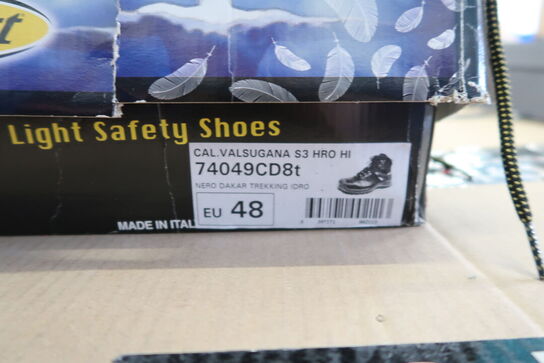Sikkerhedssko Str. 48 GRISPORT Model: Valsugana S3 HRO