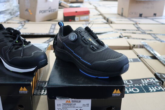 2 par sikkerhedssko Str. 42  MONITOR Model: Courage, Paradox M