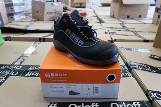 Sikkerhedssko Str. 42  BASE Model: Be-Free-Top B0873