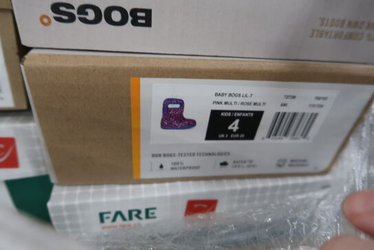 Palle med børnesko og -støvler BE LENKA, KOEL, FARE, FRODDO m.fl.