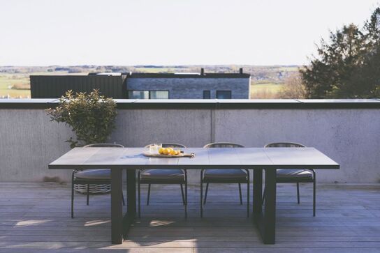 Havebord OUTNORDIC "Cera"