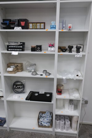 Indhold i 2 stk. reoler 