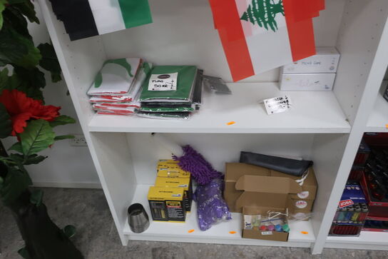 Indhold i 1 stk. reol 