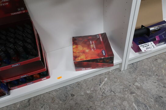 Indhold i 1 stk. reol 