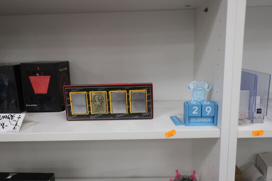 Indhold i 2 stk. reoler 