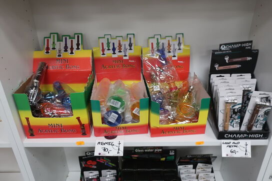 Indhold i 1 stk. reol 