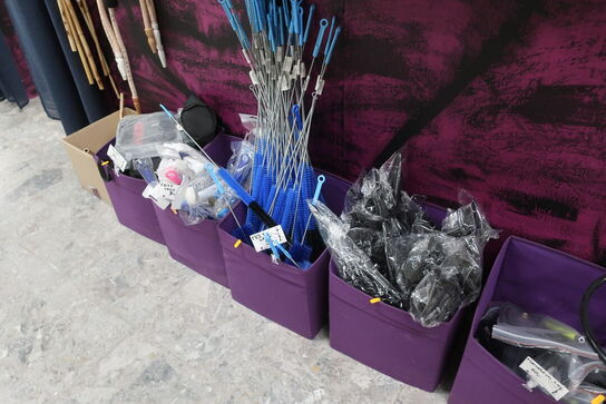 Diverse udstyr til vandpiber