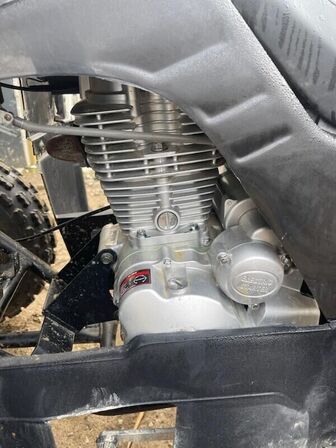 ATV 250cc voksenmodel med 15 HK benzinmotor