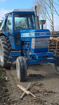 FORD Traktor FORD 77106 -1978