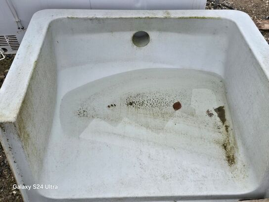 Beskyttelse til varmepumpe SCANPLAST