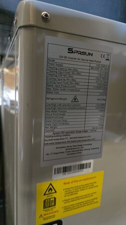 Luft til vand varmepumpe HELT NY SPRSUN CGK -040V 3L  - B