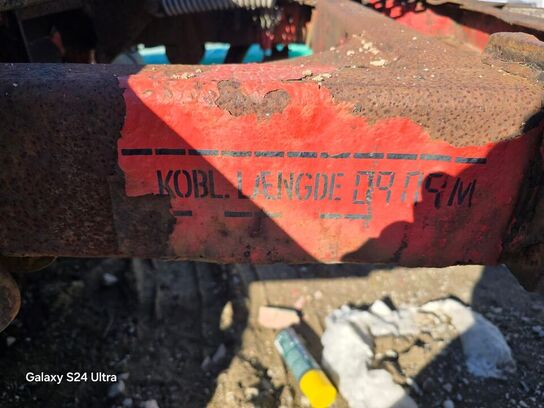 Ældre lastbilanhænger med gode dæk