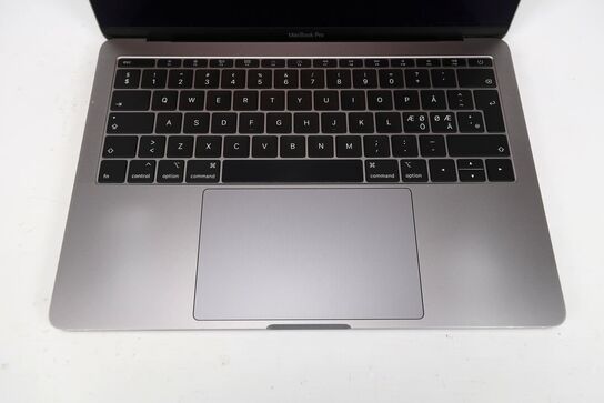 Apple MacBook Pro 13" i5-7360U