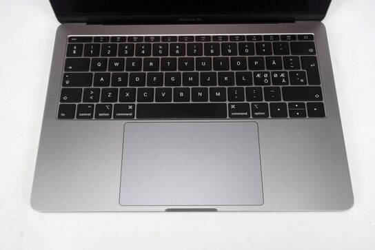 Apple MacBook Pro 13" i5-7360U