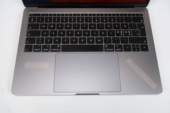 Apple MacBook Pro 13" i5-7360U