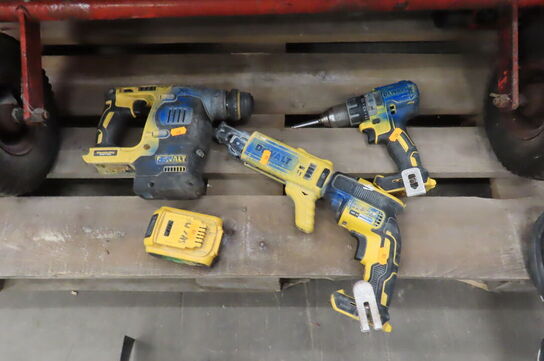 3 stk. Akku-værktøj DEWALT