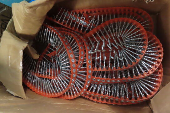 Diverse Gipsskruer og stavsøm