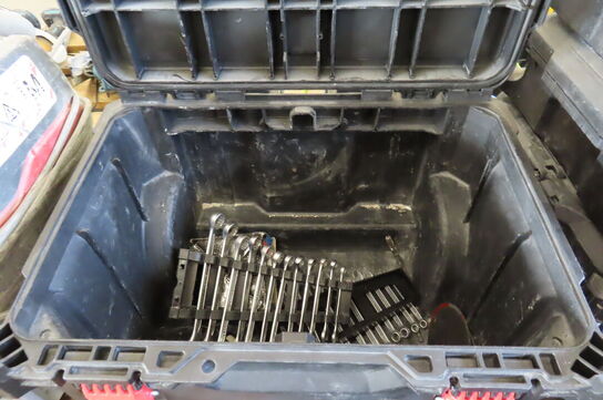 2 stk. Værktøjskasser MILWAUKEE