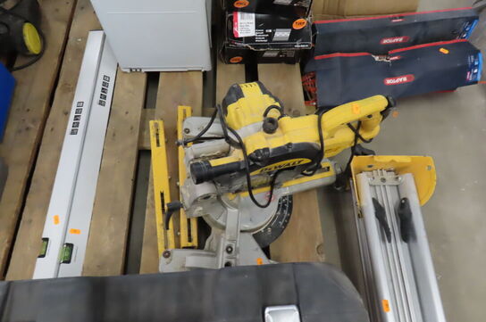 Kap- & geringssav inkl. Arbejdstation DEWALT