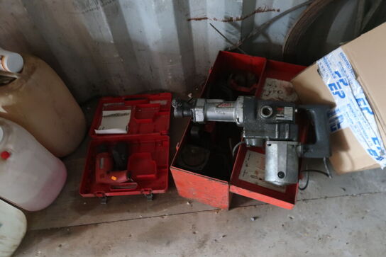 Div. Værktøj og varelager