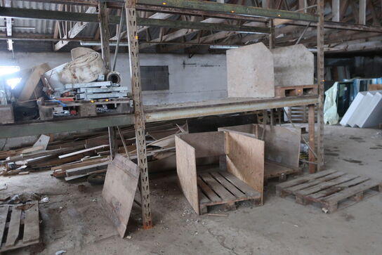 2 stk. pallereoler med indhold