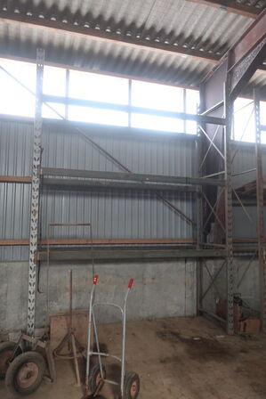 3 fag pallereoler med indhold