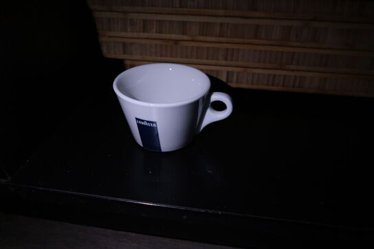 3 stk. opvaskebakker med kaffekrus