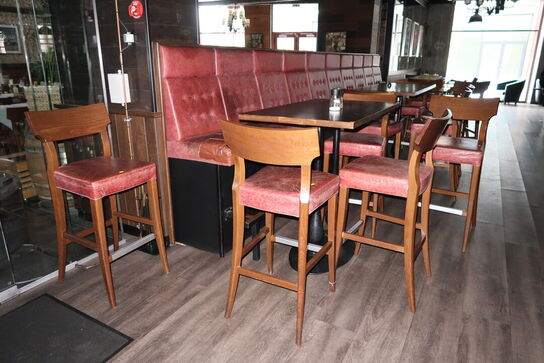 Barbord med 5 stk. barstole SASA