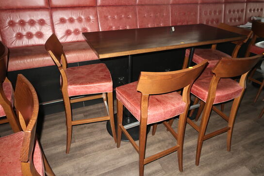 Barbord med 4 stk. barstole SASA