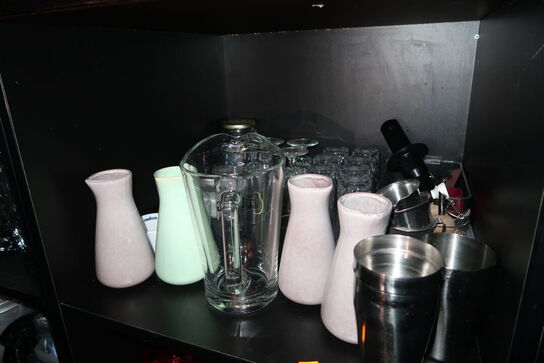 Div. Ølglas og drinksglas samt kander