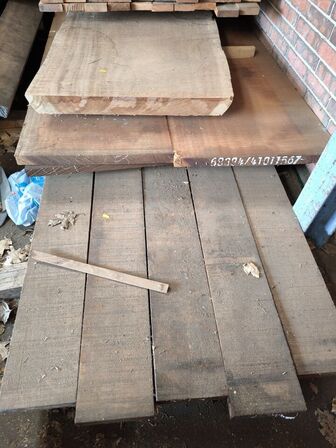 Palle med planker af mahogni m.m.