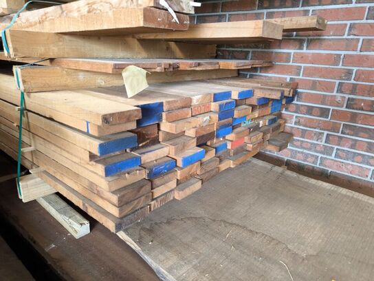 Palle med planker af mahogni m.m.