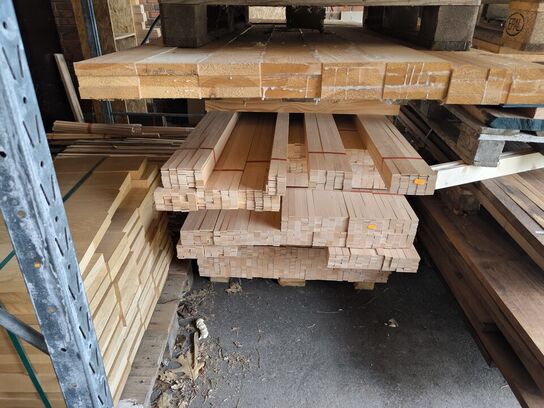 Palle med planker, bjælker og lister