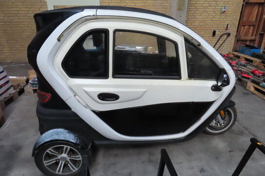 Vga cabesay kabinescooter