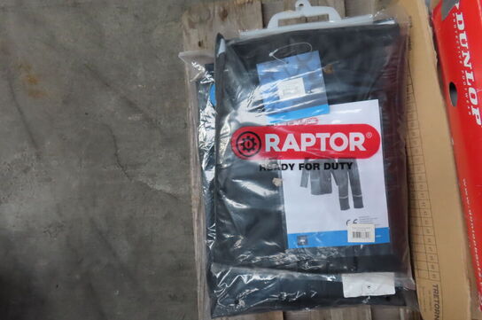 2 par gummistøvler & 2 stk. regnsæt 