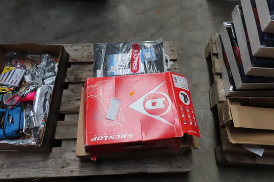 2 par gummistøvler & 2 stk. regnsæt 