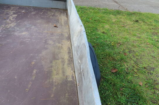 Trailer VARIANT 1013 S2